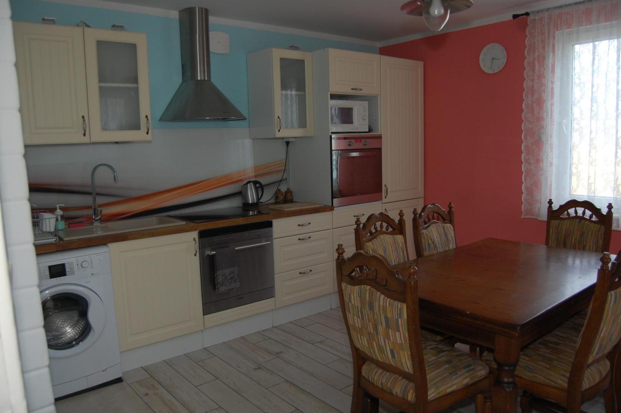 Holiday home Wypoczynek Letnia Oaza *